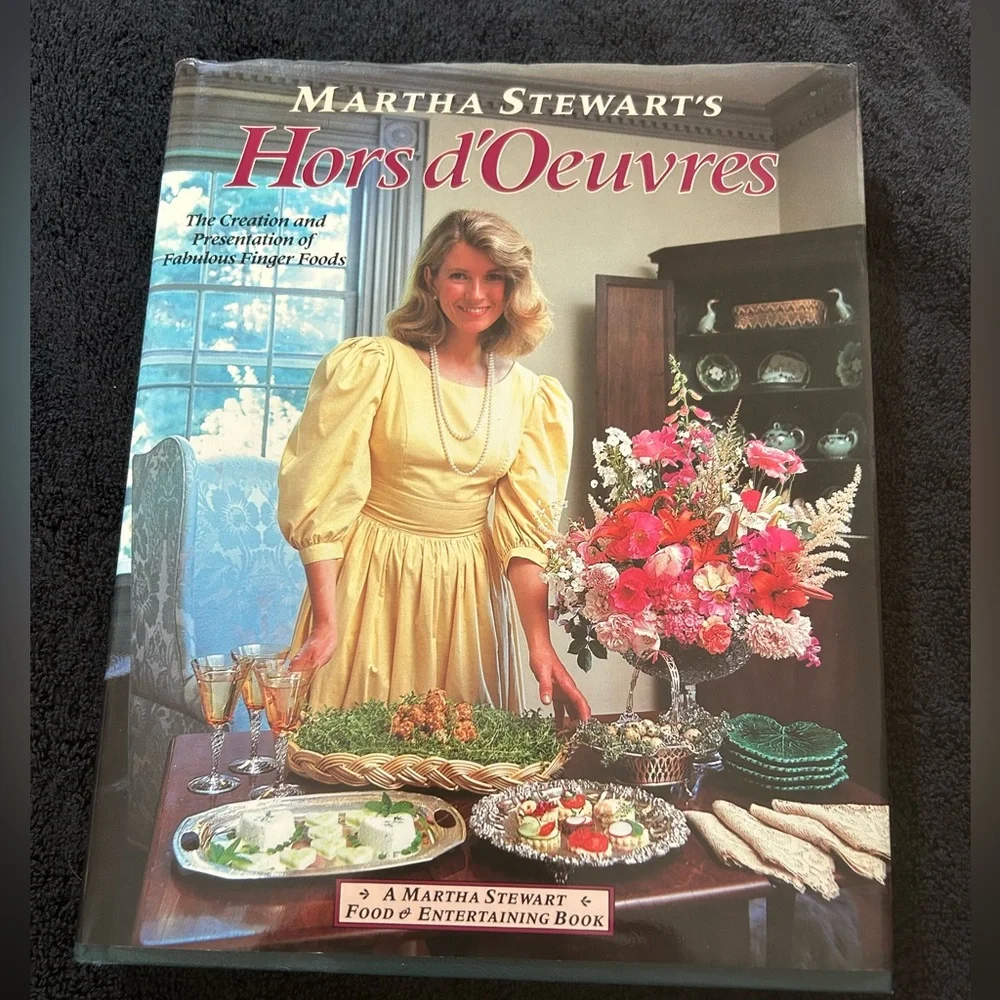 Martha Stewart Hors d’Oeuvres 1984 First Edition 1st Printing Hardcover Pls Read